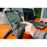 Verbatim Portable Touchscreen Monitor 15.6
