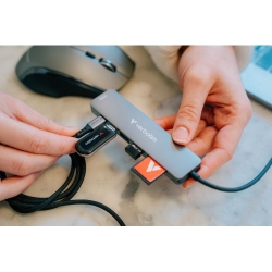 VERBATIM USB-C Essentials Multiport  1 x HDMI 2 x USB-A 1 x USB-C PD, up to 100W, 1 x USB-C 1 x MicroSD, 1x SD