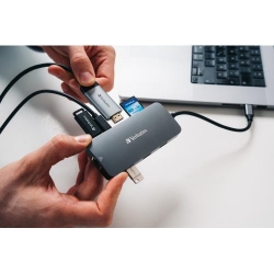 Verbatim USB-C Pro Multiport Hub CMH-09 HDMI | RJ45 | 2 x USB-C® | USB-A 3.2 Gen2 |2 x USB-A 3.2 Gen1 | SD | microSD